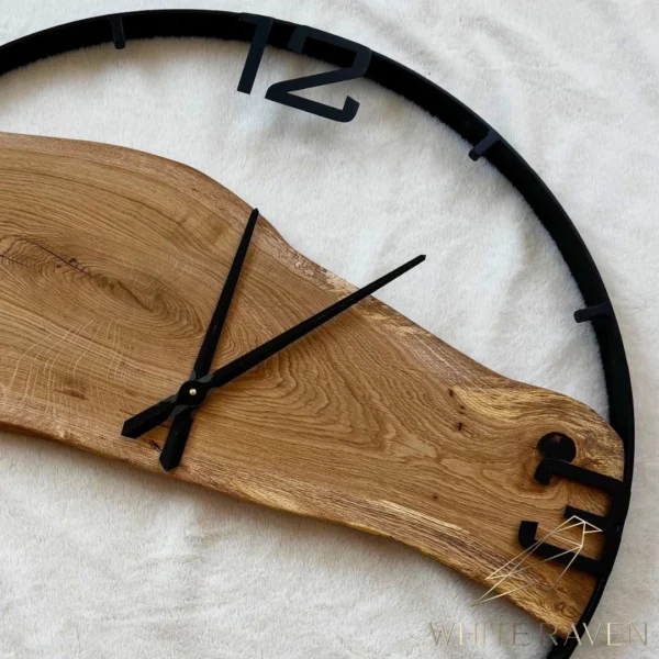 Drewniany zegar na ścianę z z drewna dębowego 80 cm
