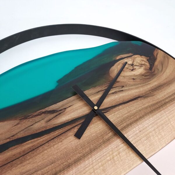 Wall clock in Blue Epoxy Resin and Walnut Wood 60 cm