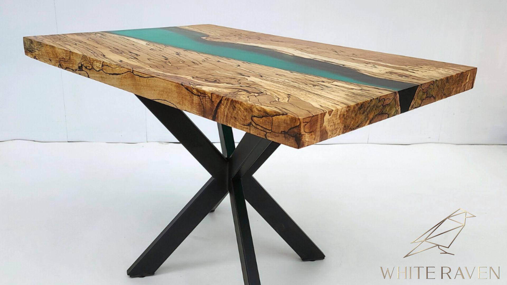Rectangular resin table
