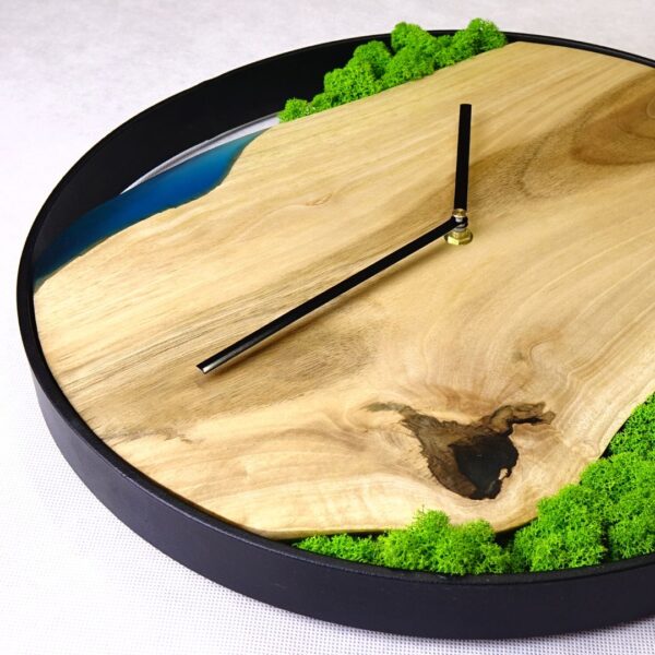 Moss wall clock diameter 40 cm