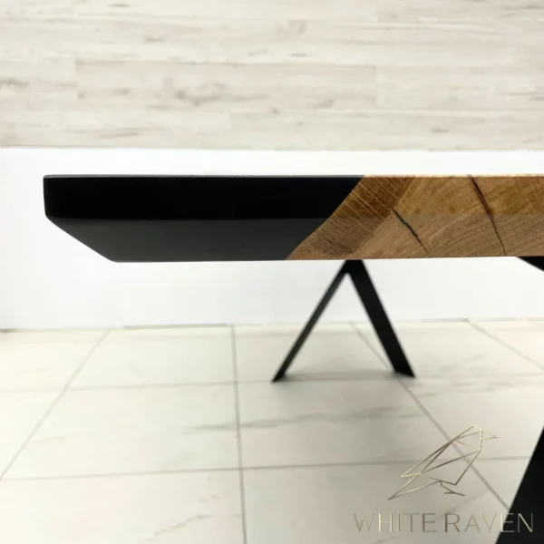 Stół z czarnymi nogami dąb i czarna żywica BLACK OAK