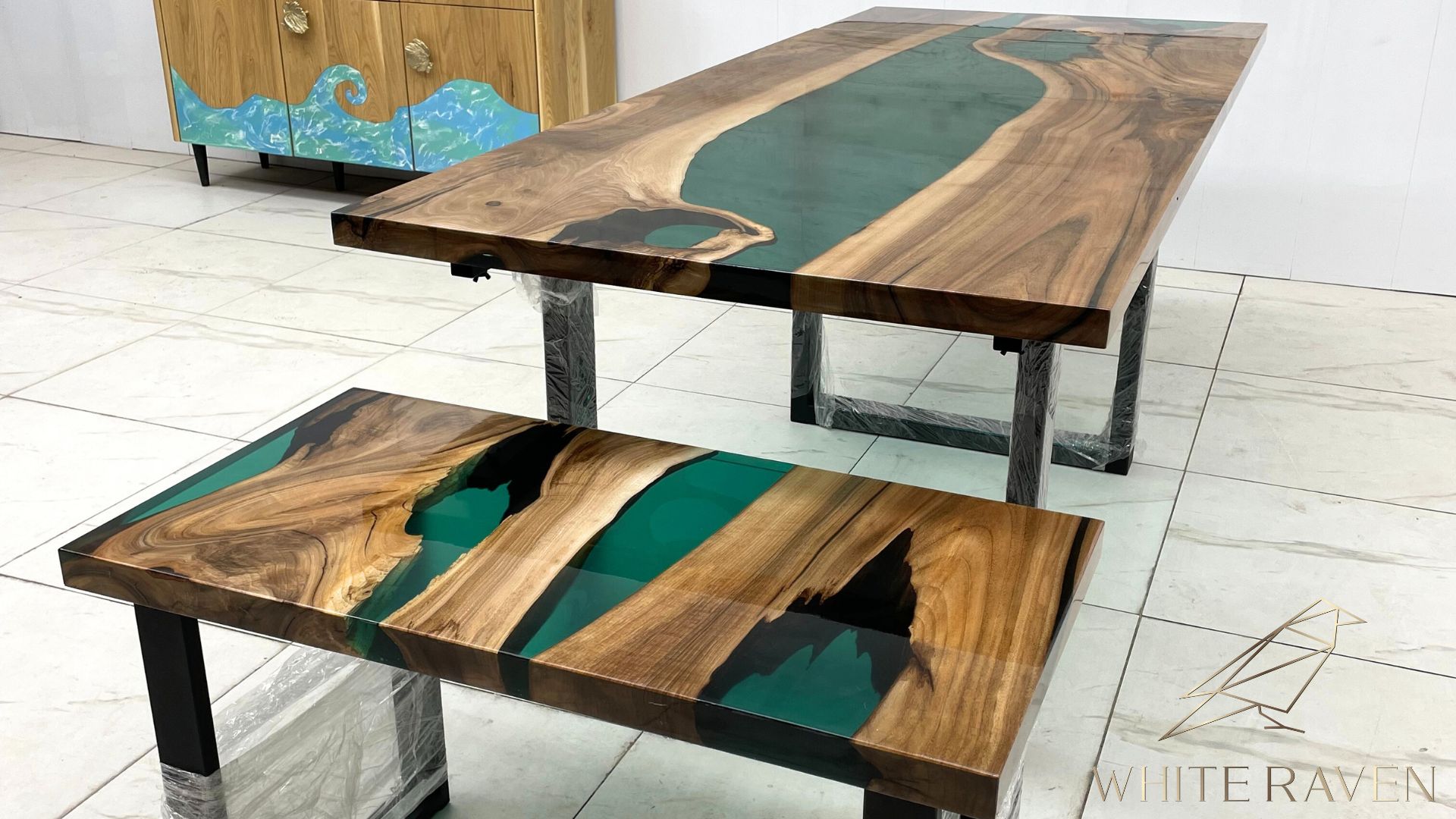 resin table green resin